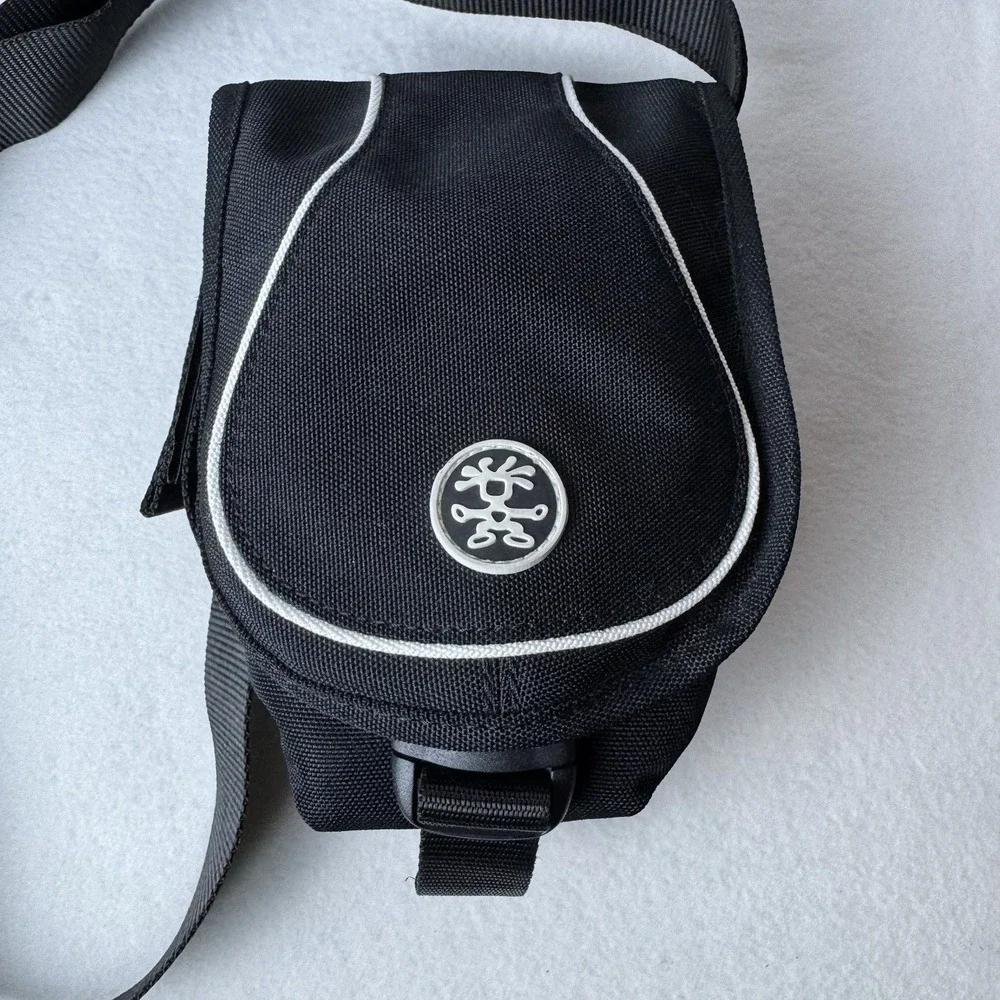 Crumpler The Bundle Large Camera Case W/ Adjustable Strap Black Travel Bag